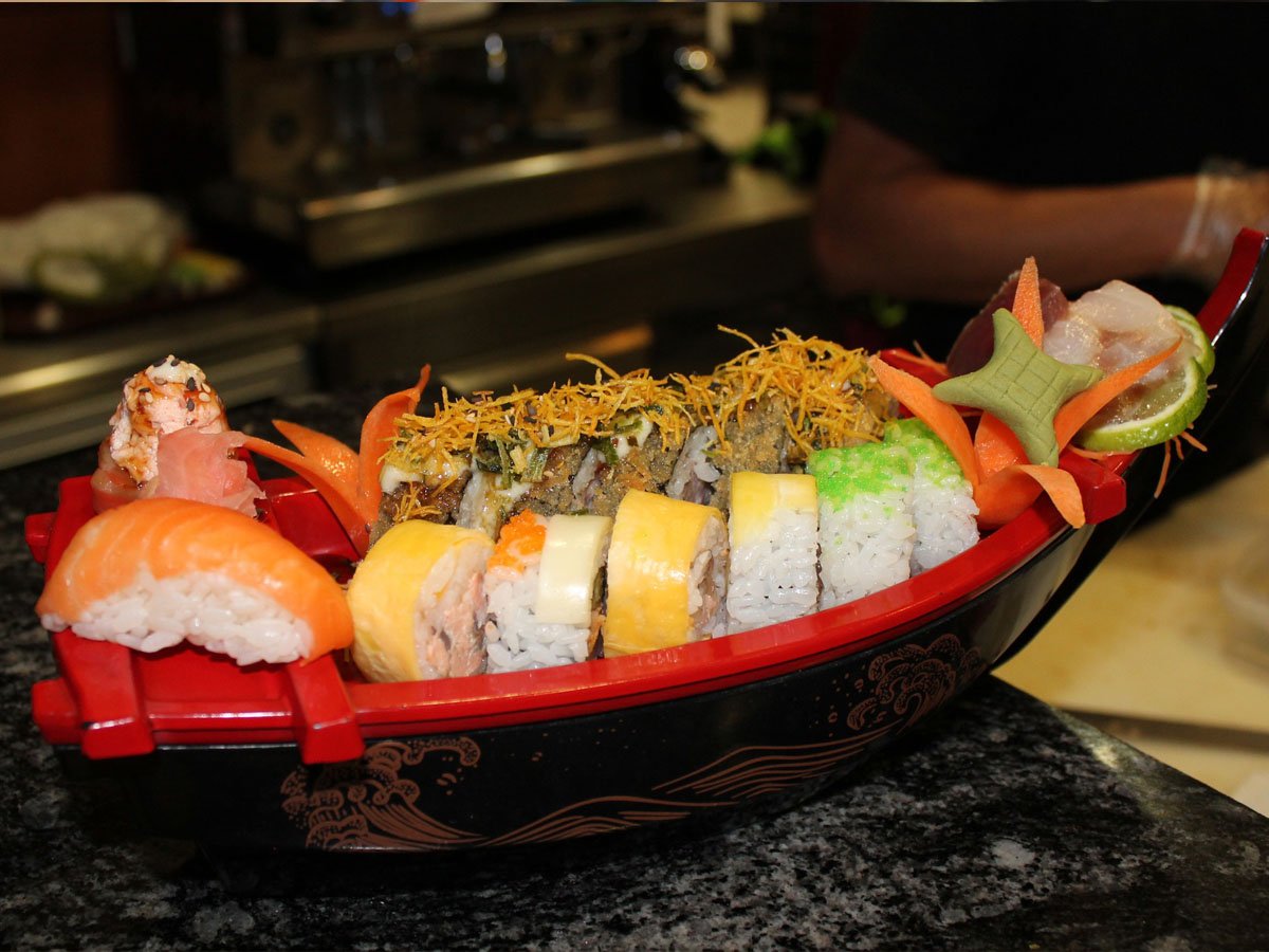 Sakura-Sushi-eat-and-drink-beyond-madeira3