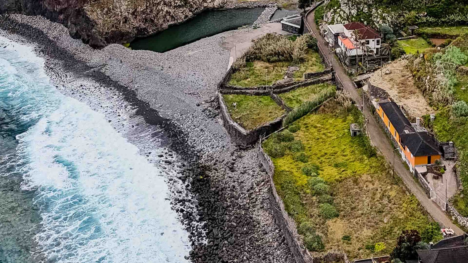 Praia-de-sao-jorge-do-and-see-beyond-madeira3