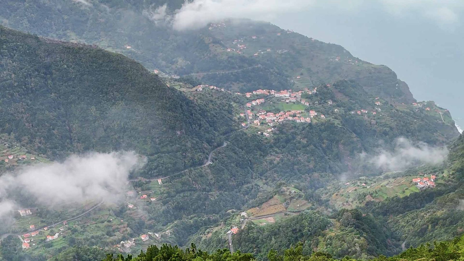 boca-das-voltas-do-and-see-beyond-madeira6