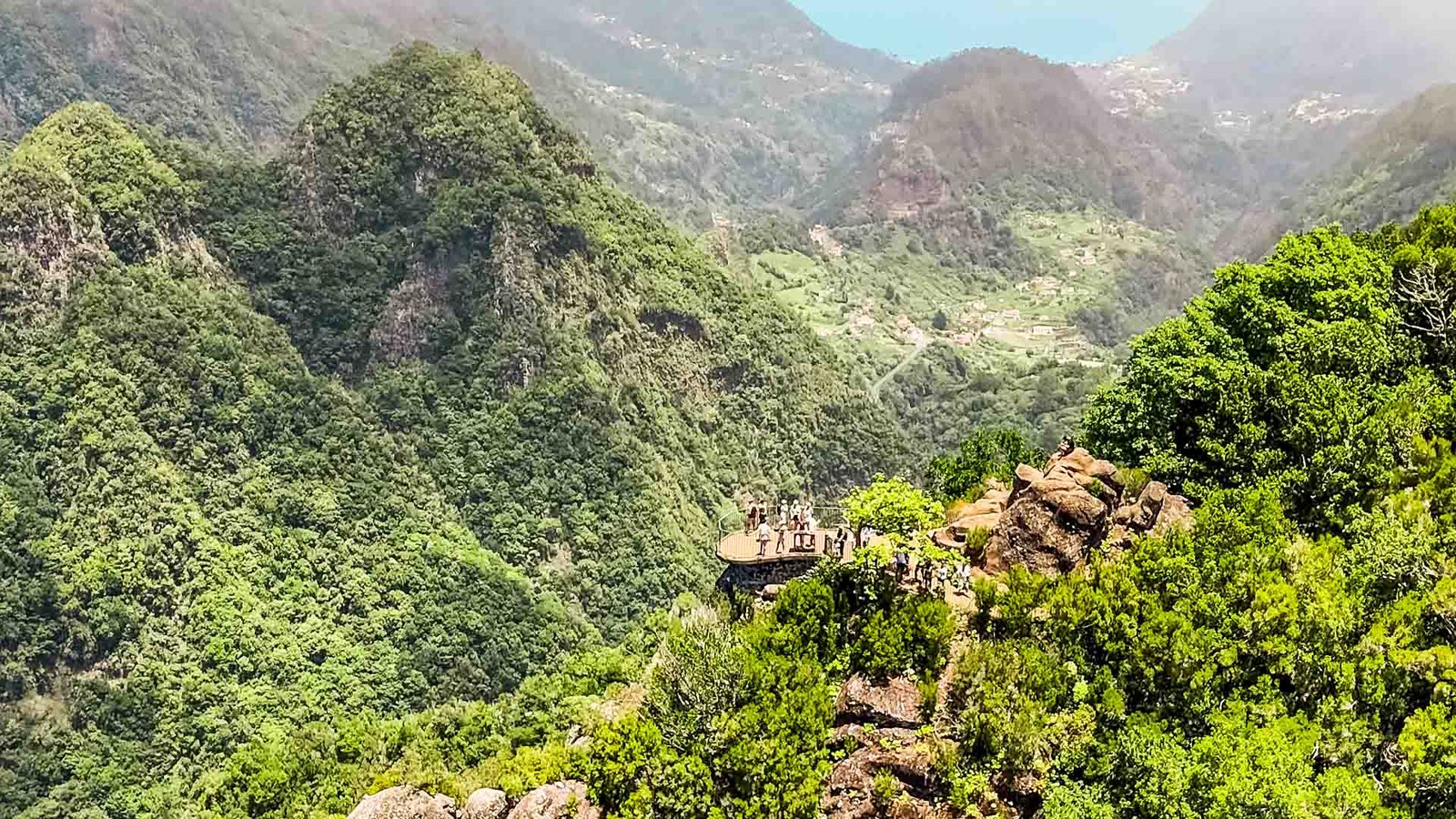 levada-dos-balcoes-see-and-go-beyond-madeira1