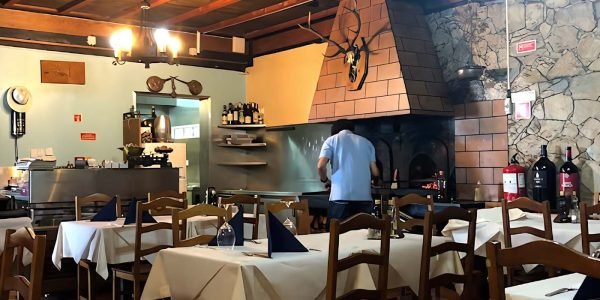 Vista-d-António-eat-and-drink-beyond-madeira